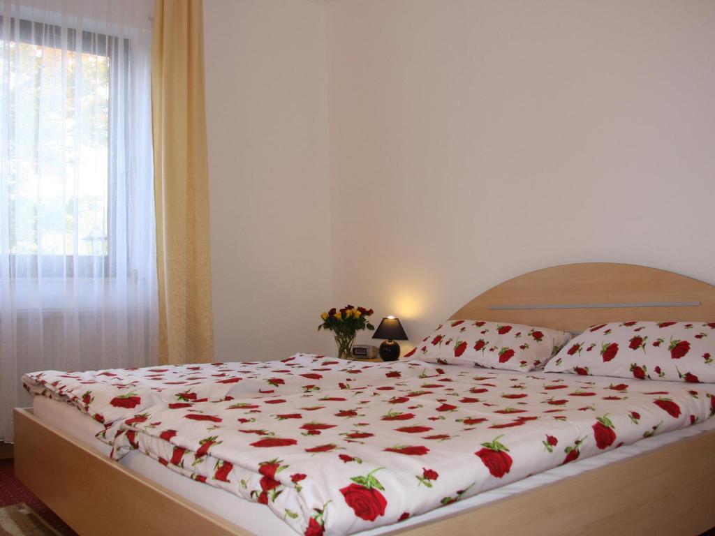Hotel Haus Salzberg Garni Шляйден Номер фото